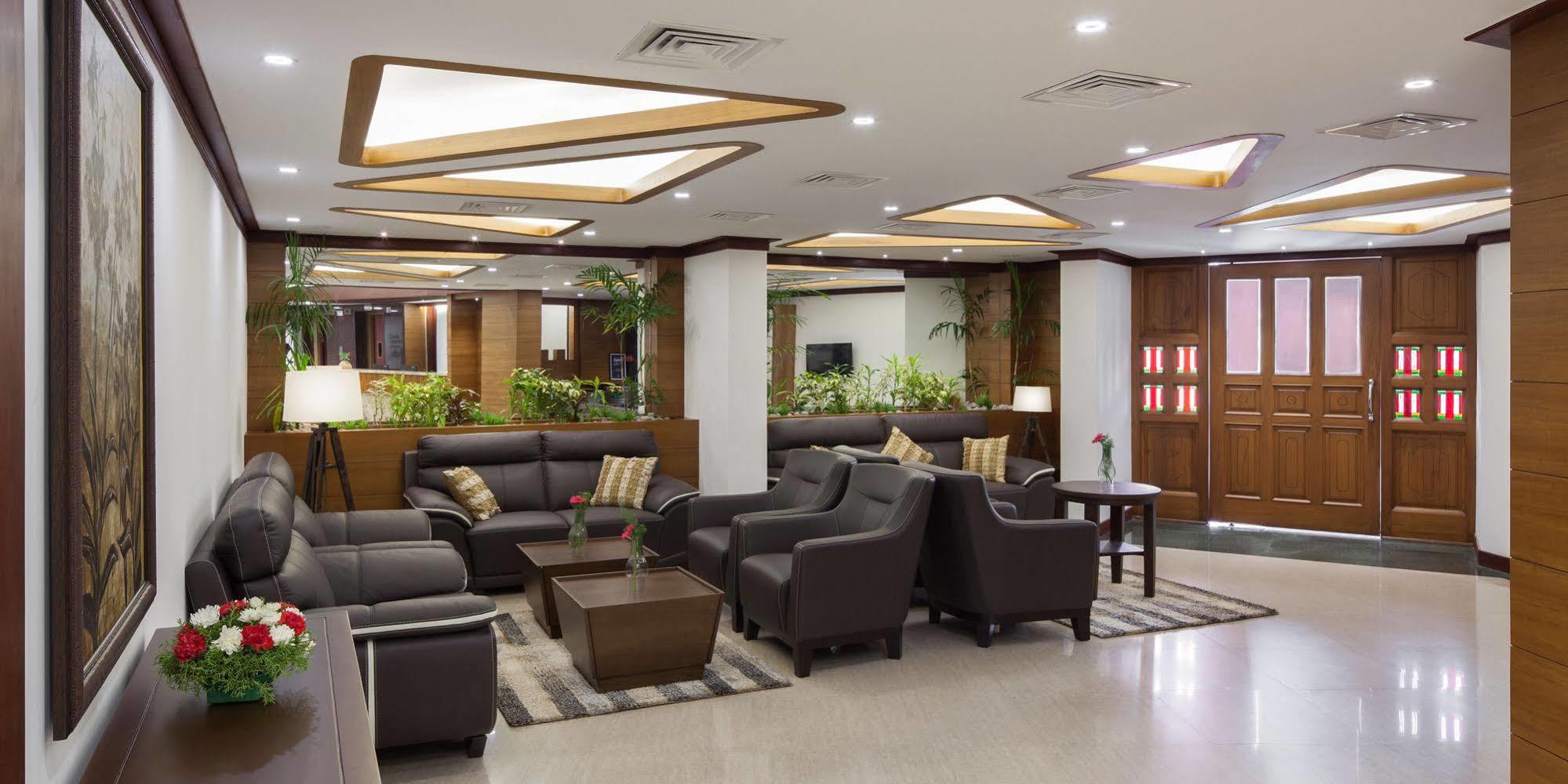Keys Select By Lemon Tree Hotels, Malabar Gate, Kozhikode Exterior photo