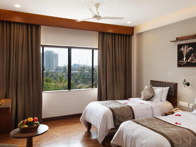 Keys Select By Lemon Tree Hotels, Malabar Gate, Kozhikode Exterior photo